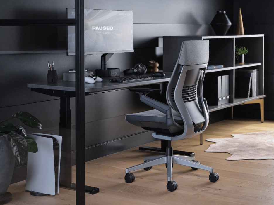 Grey colored Steelcase Gesture chair in a Tech-heavy “Creator” office setup.